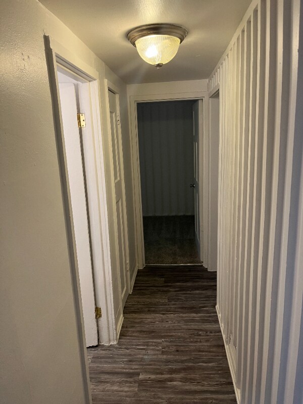 Foto del edificio - 225 E Brookside St