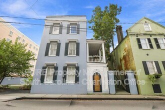 Building Photo - 75 Society St