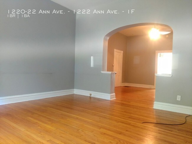 Building Photo - 1220 Ann Ave