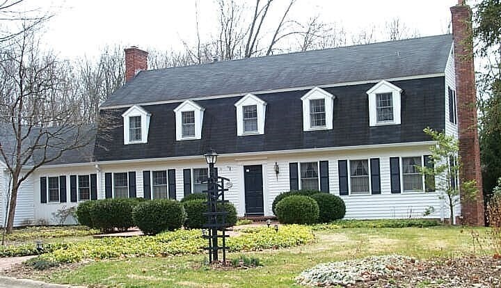 Foto principal - Beautiful, Executive Home located on Bloom...
