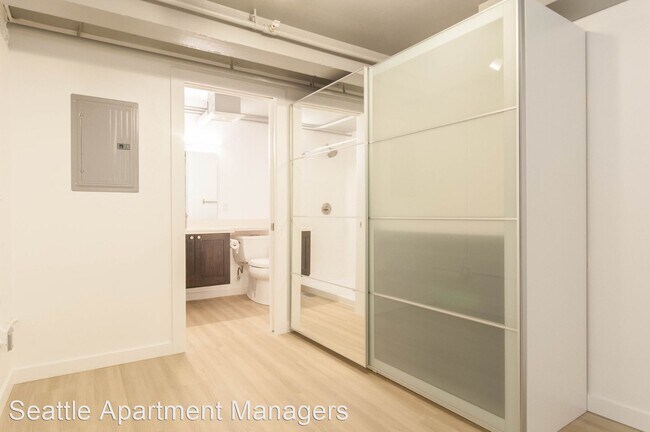 Foto del edificio - 401 Harvard Ave E