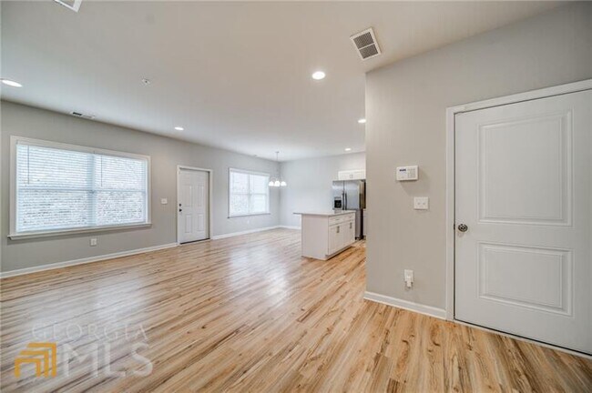 Building Photo - 8317 Triple Crown Dr
