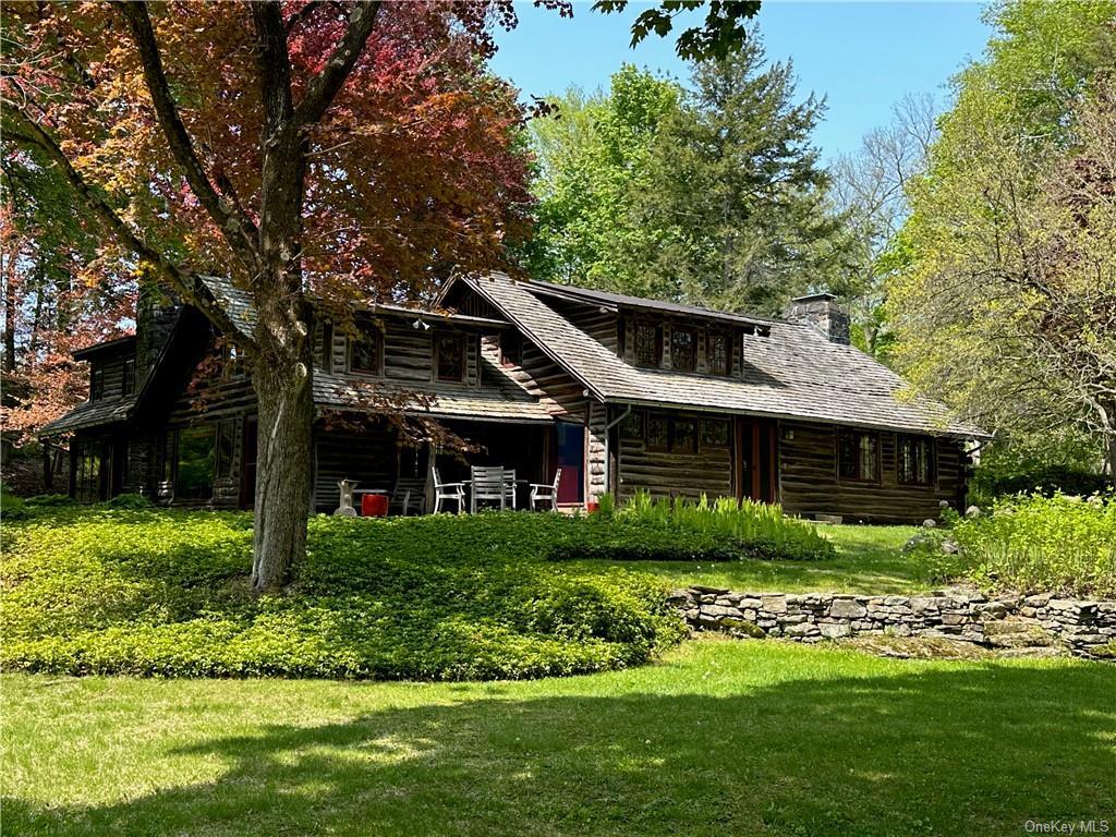 Foto principal - 204 S Amenia Rd