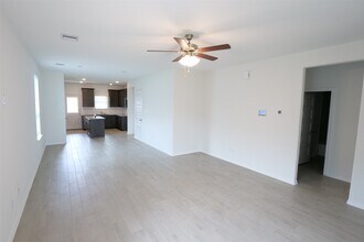 Building Photo - 5719 Tabula Rasa Dr