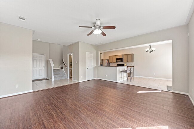 Building Photo - 9807 Opal Rock Dr