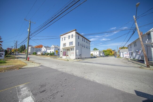 Building Photo - 72-76 Prospect Street, #76
