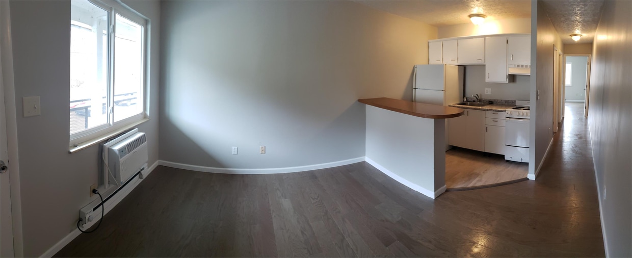 Primary Photo - 621 De Votie Ave