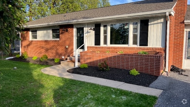 Building Photo - 2052 Miller Rd