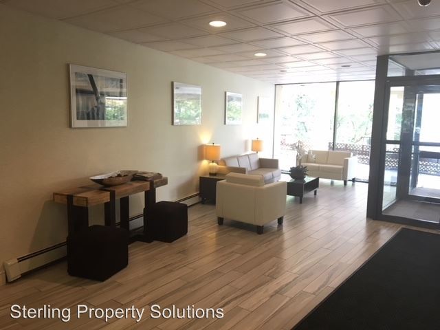 Foto del edificio - 1 br, 1 bath House - 1120 Warburton Avenue 2B