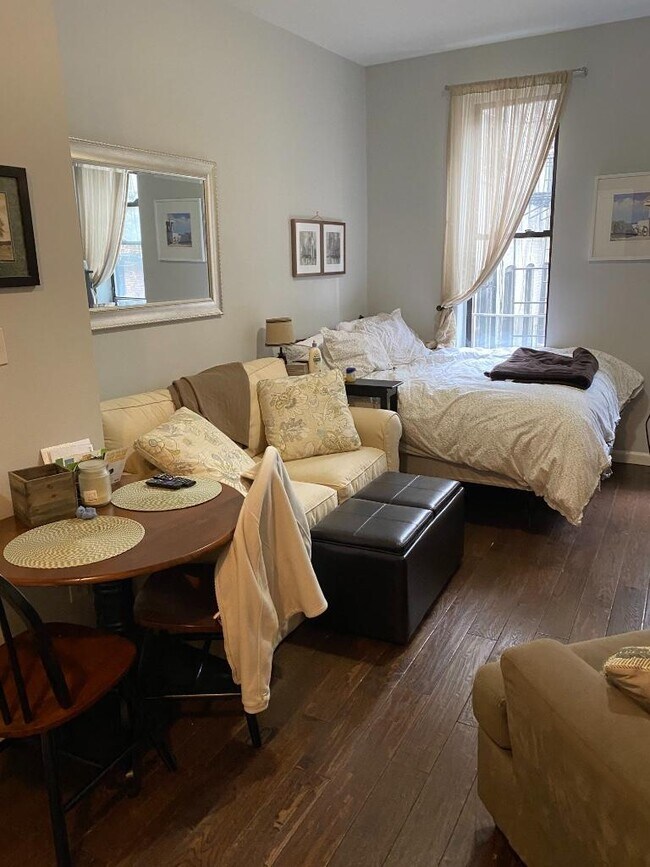 Foto del edificio - 0 bedroom in NEW YORK NY 10128