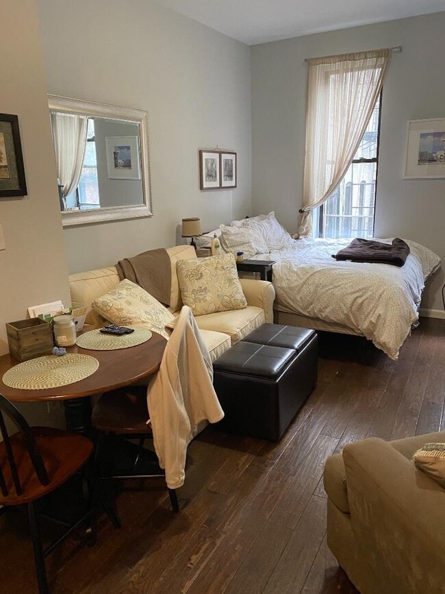 Building Photo - 0 bedroom in NEW YORK NY 10128