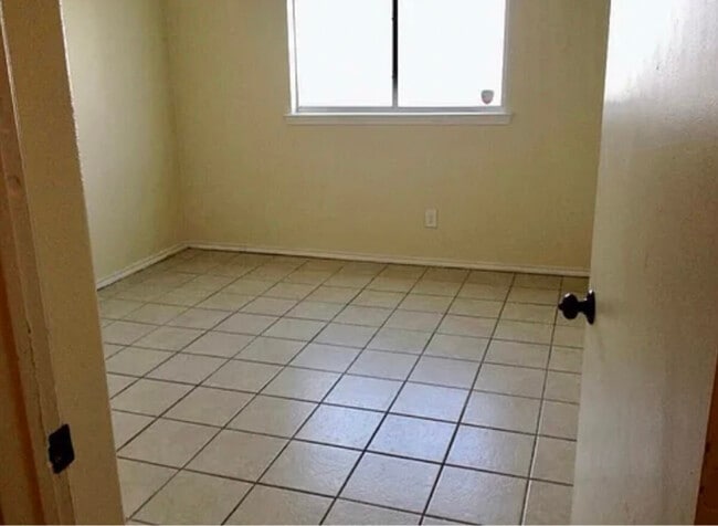 Photo - 7533 Oak Chase Townhome