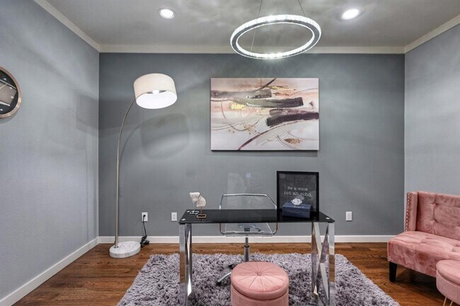 Foto del edificio - 1712 Oakdale St