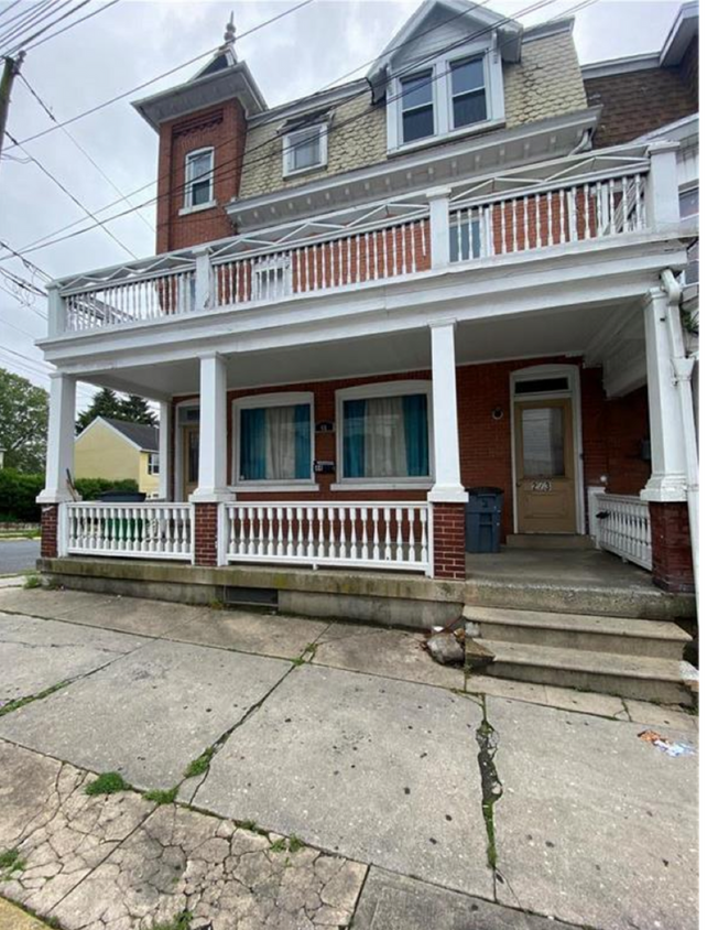 44 S Carlisle St Unit 2, Allentown, PA 18109 Room for Rent in