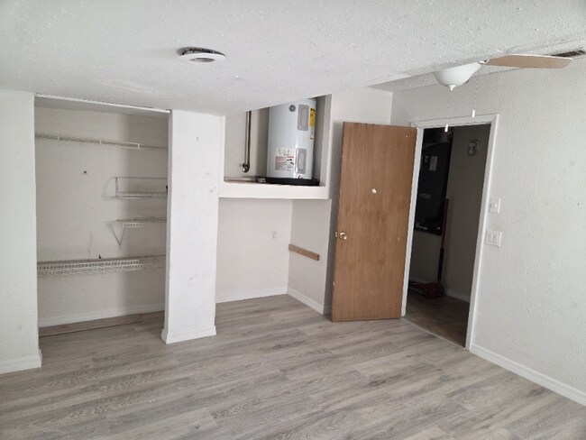 Foto del edificio - 12841 Kellywood Cir