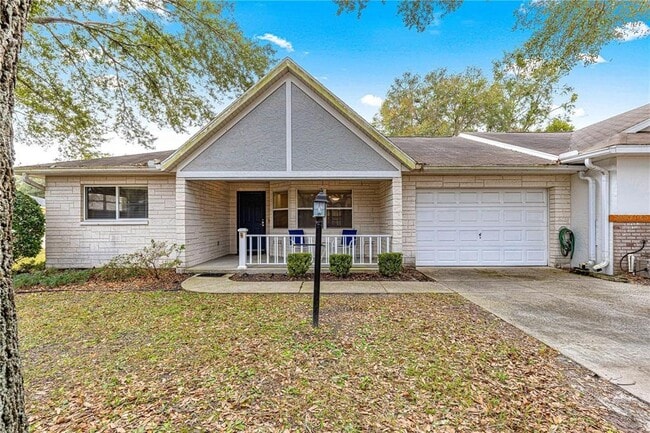 Building Photo - 9662 SW 95th Ct