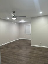 Building Photo - 3992 Ridgedale St