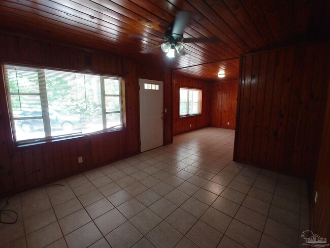 Building Photo - 4672 Cerny Rd