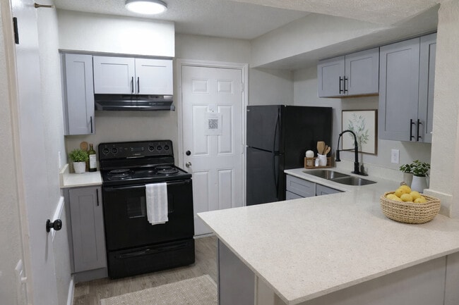 Building Photo - Northwood Hills Apartments