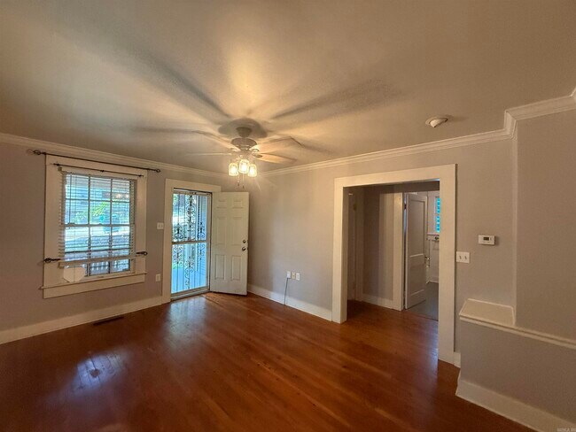 Foto del edificio - 2318 W 3rd St