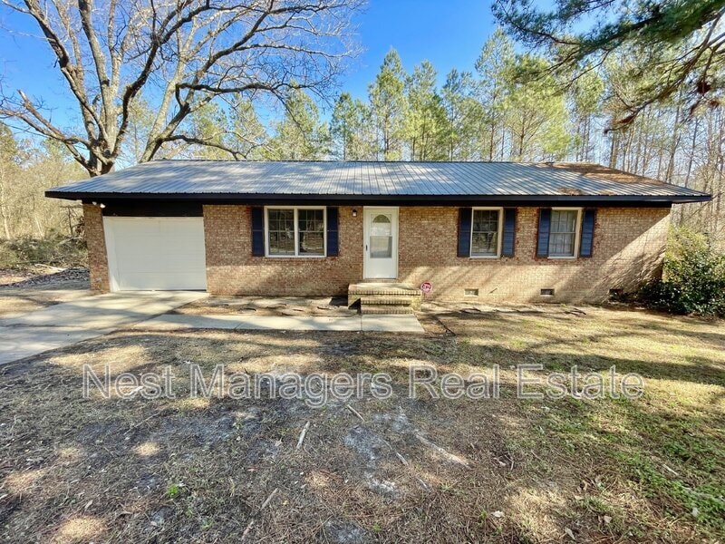 Primary Photo - 498 Lake Elizabeth Rd