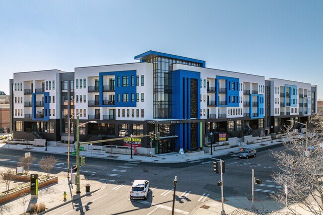 Foto del edificio - Fusion at Neon