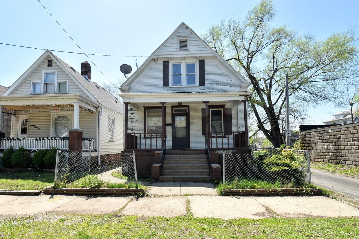 Foto principal - 1832 W Butler St