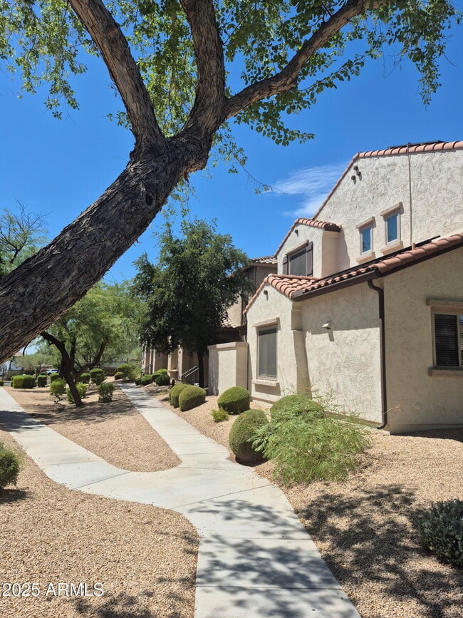 Foto del edificio - 3707 W Mccauley Ct