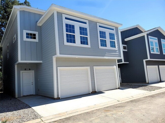 Building Photo - 4939 Dalhart Dr