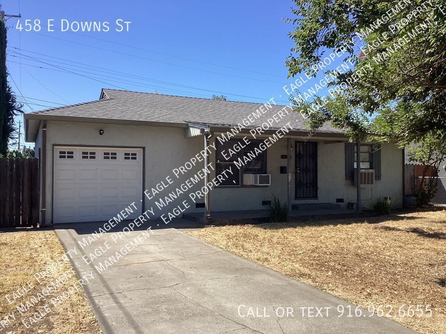 Primary Photo - Cute 2BD 1 BA Stockton Home Near March Ln ...