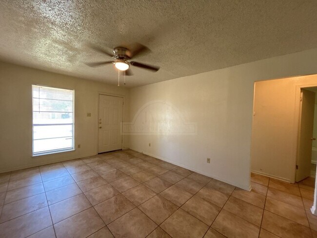 Foto del edificio - 1504 Indian Trail