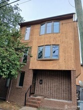 Building Photo - 71 Redmond St