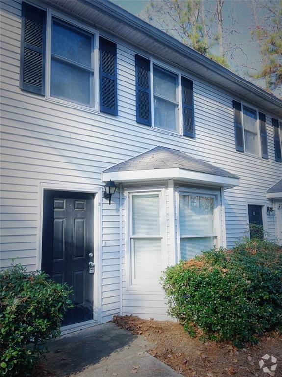Building Photo - 1550 Oakpoint Dr SW