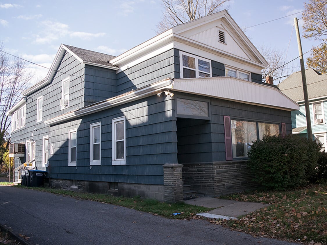 87 Chestnut Street Condo for Rent in Oneonta, NY