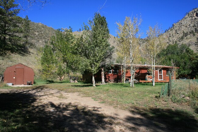 Foto del edificio - 7023 Poudre Canyon Rd