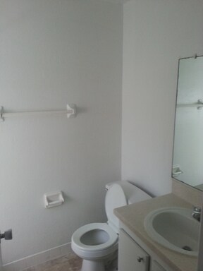 Foto del edificio - 1648 67th Ln N
