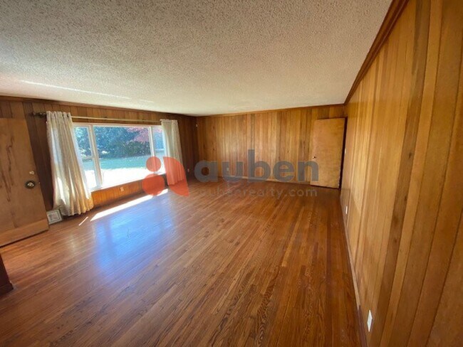 Foto del edificio - 2217 Hickory Valley Rd