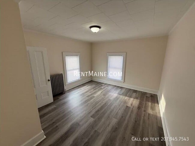 Building Photo - 55 Union St