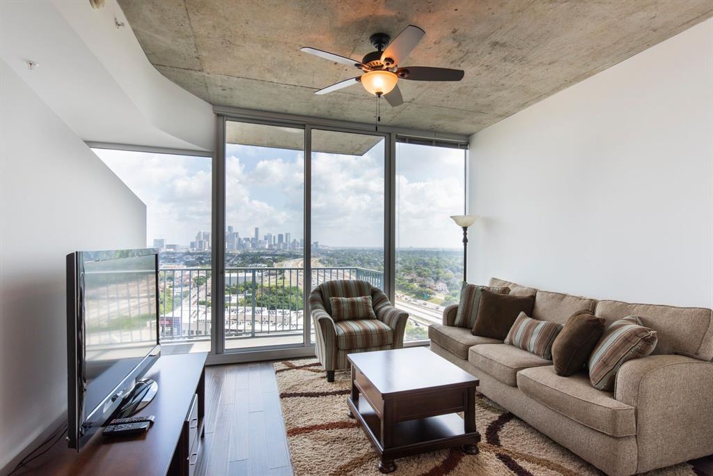 Foto principal - 5925 Almeda Rd