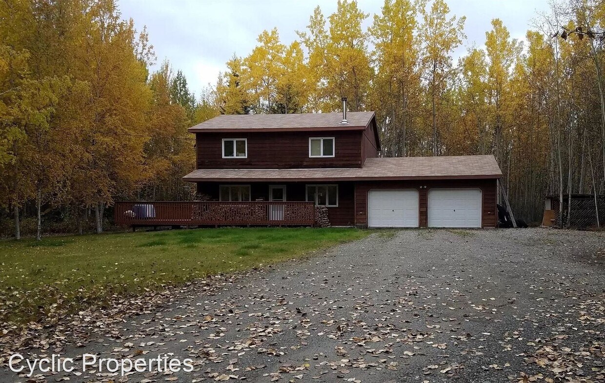 3 br, 2.5 bath House 3482 Durham Circle House Rental in North Pole