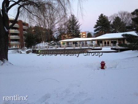Foto del edificio - 2 br, 1 bath Apartment - 99 Florence St