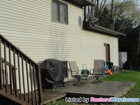 Building Photo - 30130 Terryll St