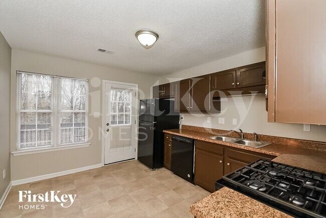 Foto del edificio - 4260 Rushing Water Ct