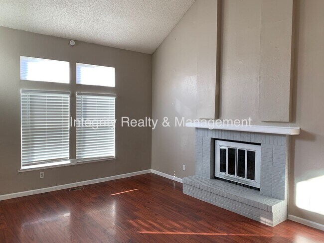 Foto del edificio - 5605 E Prescott Ave