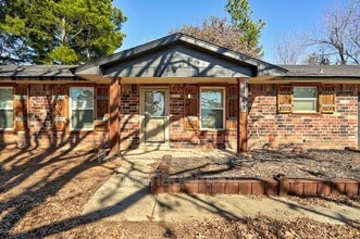 Building Photo - 14333 Forest Ln