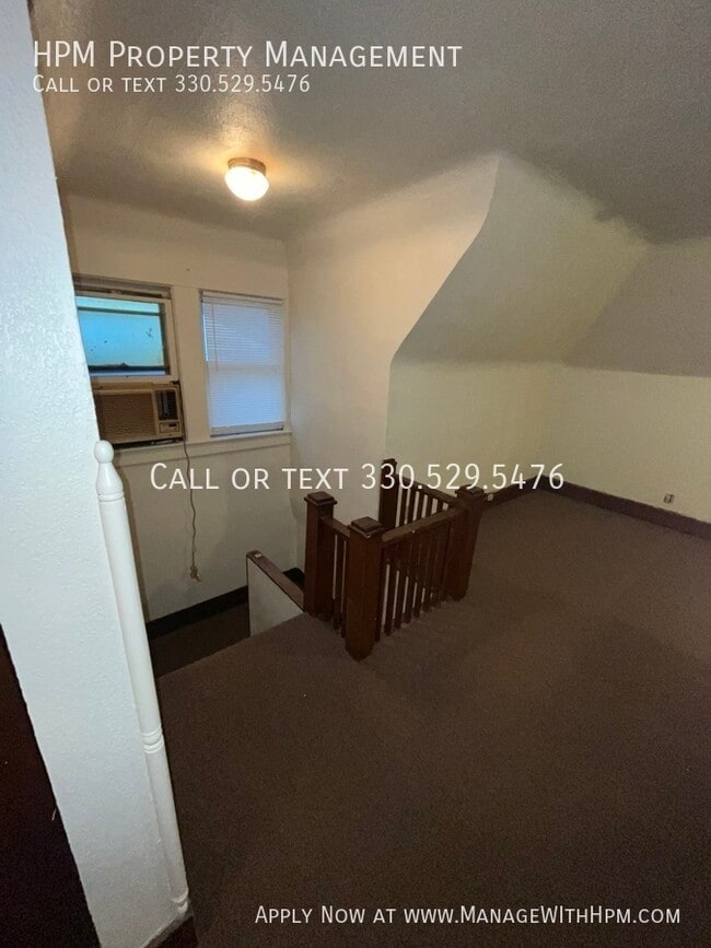 Foto del edificio - 34 Grand Ave