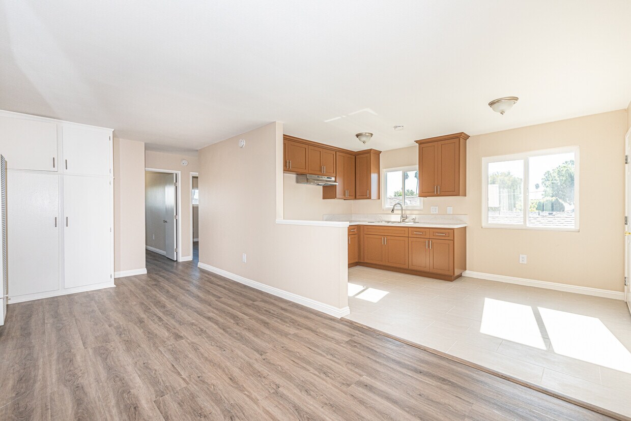 22329 Clarkdale Ave Unit B, Hawaiian Gardens, CA 90716 Apartments in