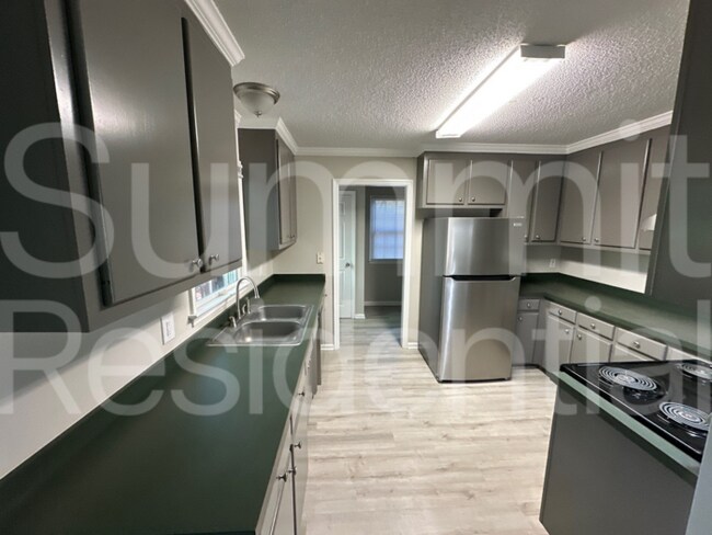 Foto del edificio - 7112 Deer Brook St