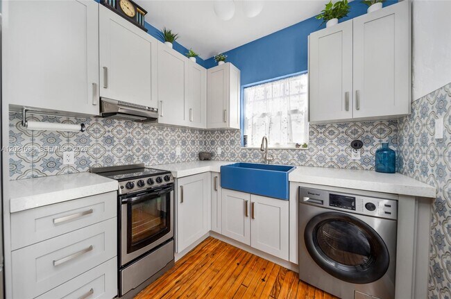 Foto del edificio - 408 25th St