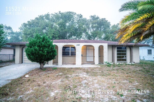 Building Photo - Cozy 2-Bedroom Home in Port Richey